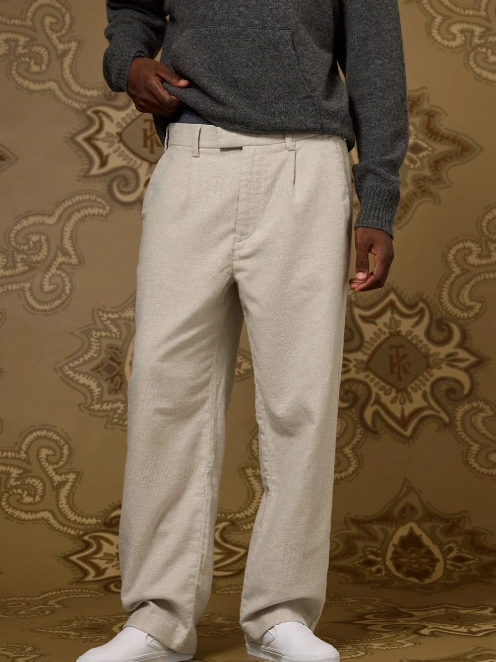 AE x Tru Colors Trouser Looser